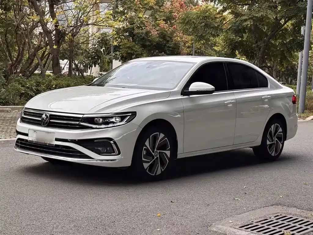 Volkswagen Bora 2024 из CN, фото 8