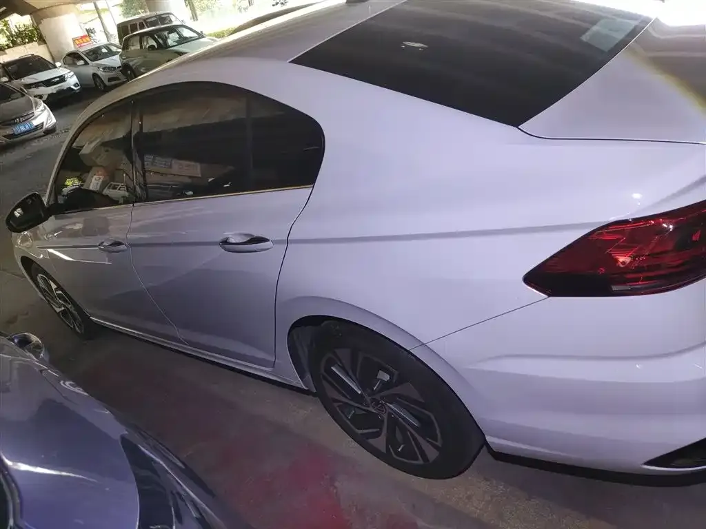 Volkswagen Bora 2024 из CN, фото 6