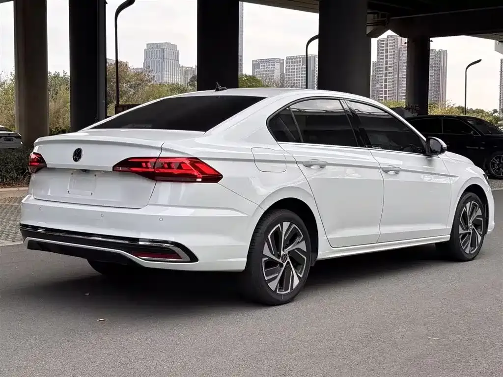 Volkswagen Bora 2024 из CN, фото 7