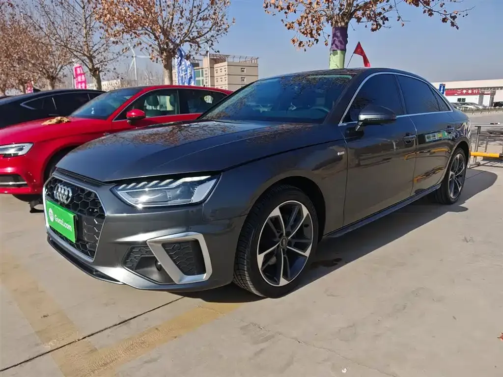Audi A4L 2022 из CN, фото 1