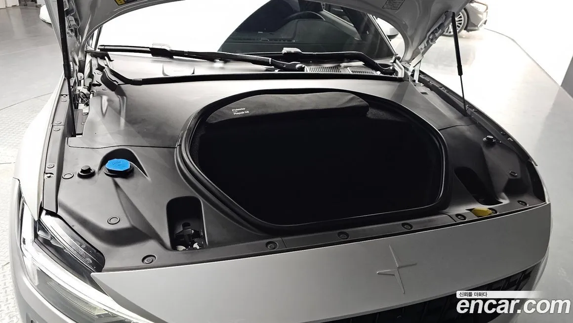 Polestar Polestar 2 2023 из KR, фото 8
