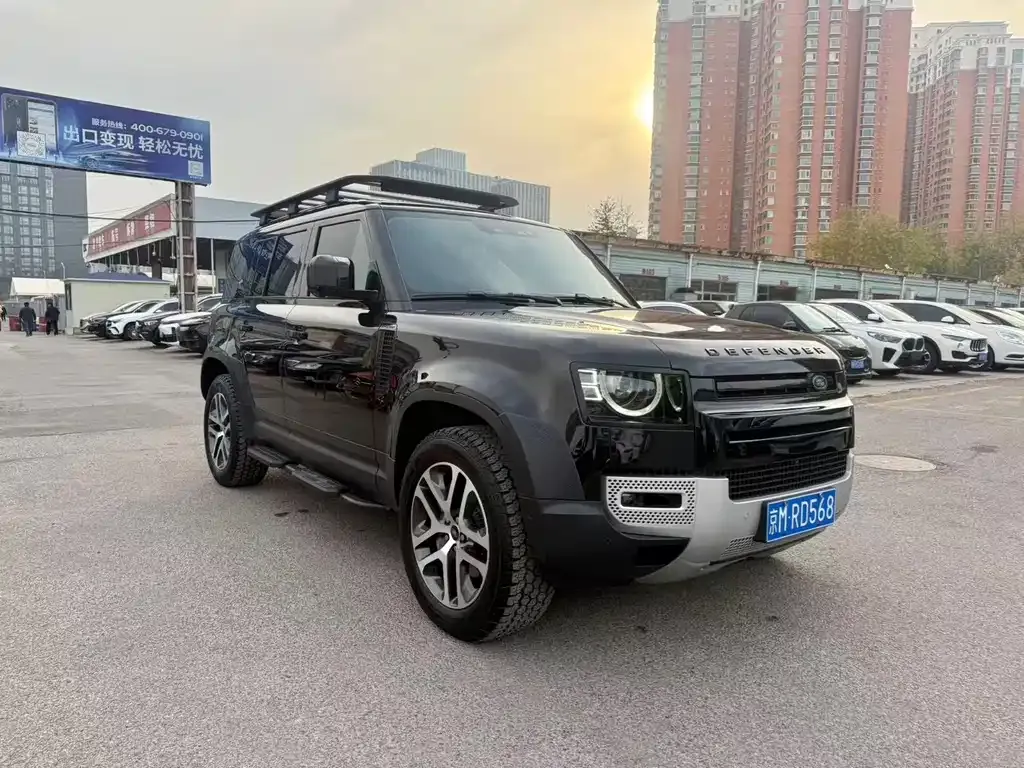 Land Rover Defender — фото 10