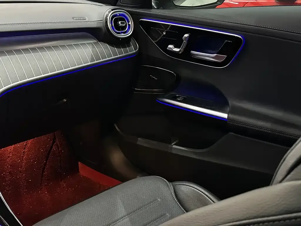 Mercedes-Benz C-Class 2023 из CN, фото 2