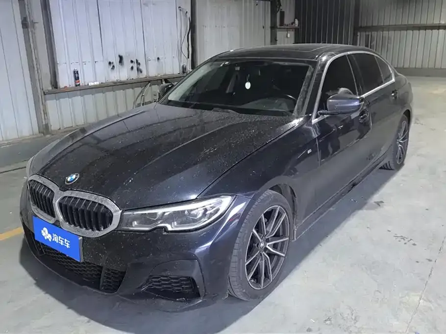 BMW 3 Series 2022 из CN, фото 1