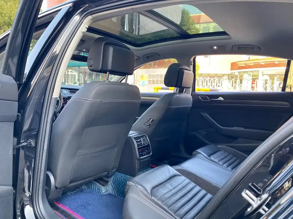 Volkswagen Magotan 2021 из CN, фото 3