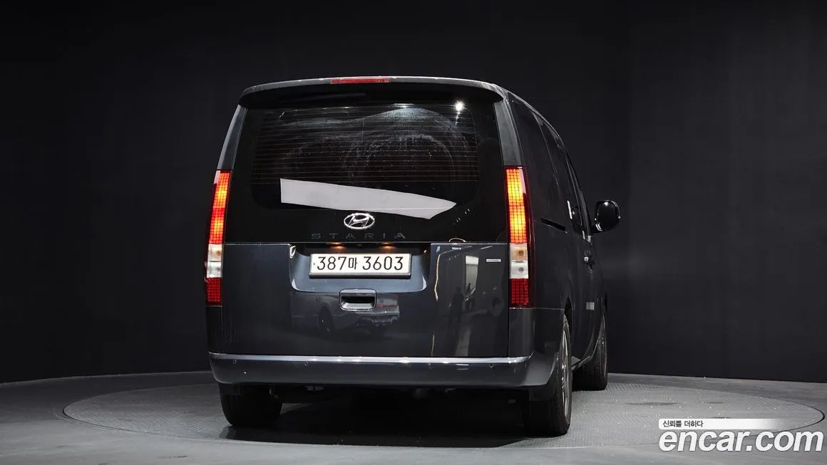 Hyundai Staria 2023 из KR, фото 5