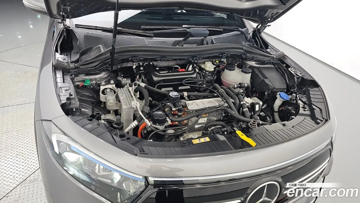 Mercedes-Benz EQA 2022 из KR, фото 9