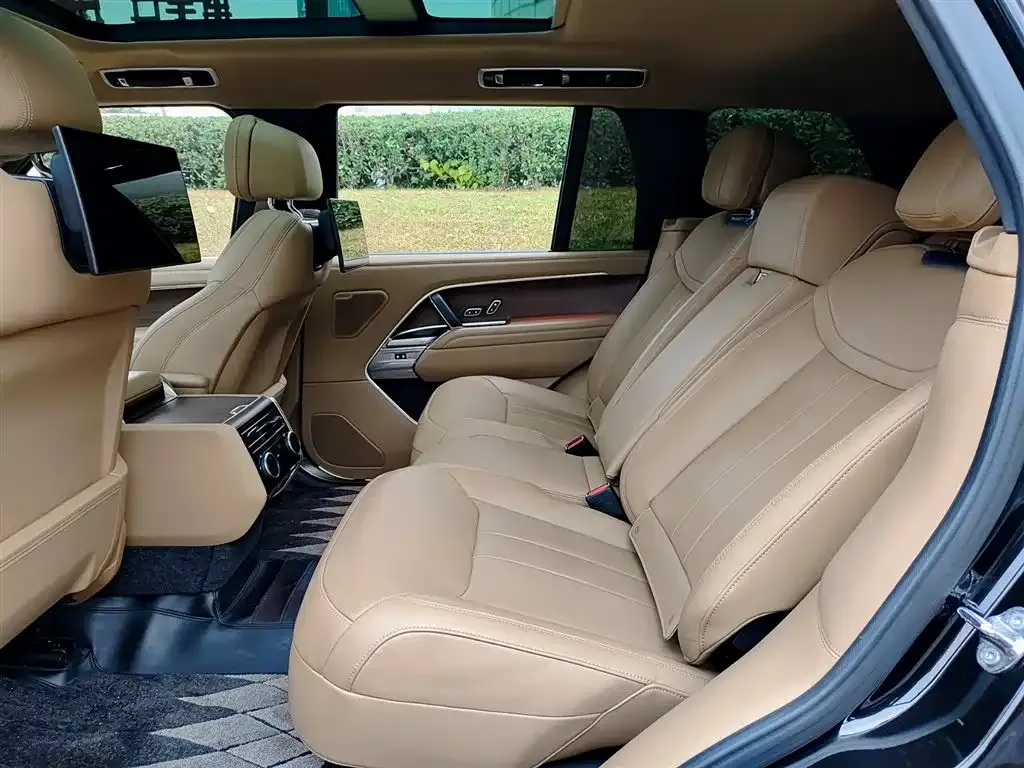 Land Rover Range Rover 2024 из CN, фото 3