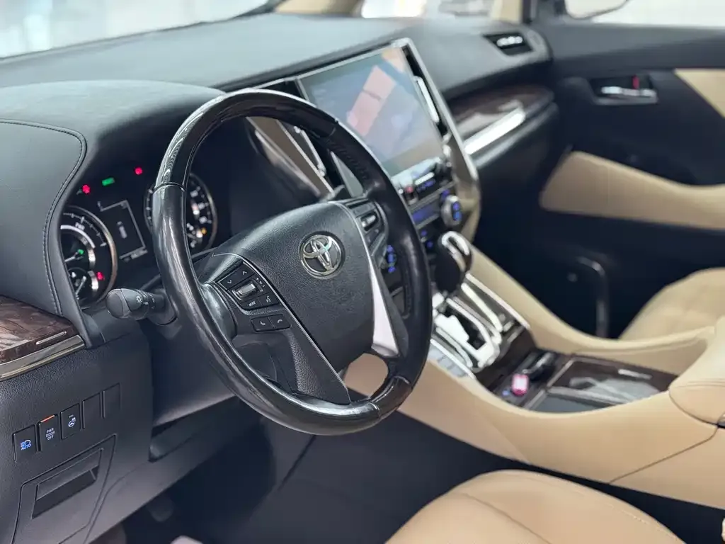 Toyota Alphard 2023 из CN, фото 6