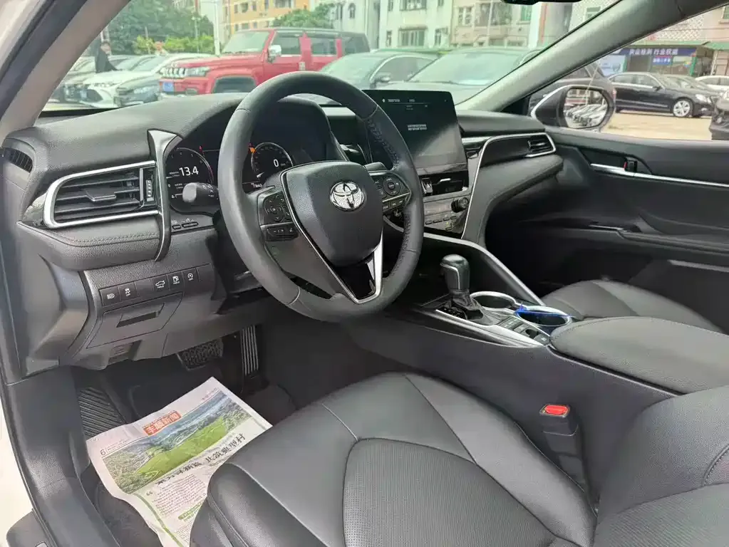 Toyota Camry 2021 из CN, фото 8