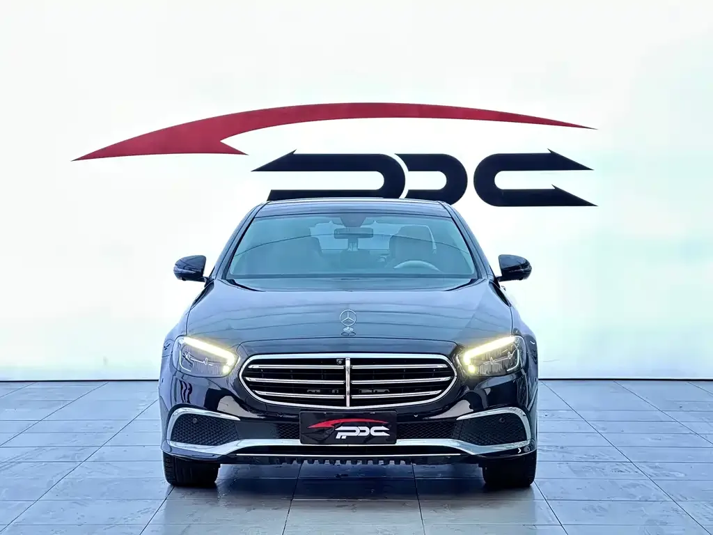 Mercedes-Benz E-Class 2022 из CN, фото 2