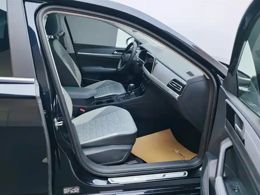 Volkswagen Lavida 2023 из CN, фото 6