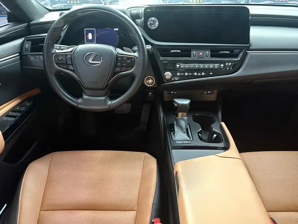 Lexus ES 2023 из CN, фото 6