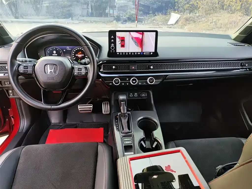 Honda Civic — фото 10