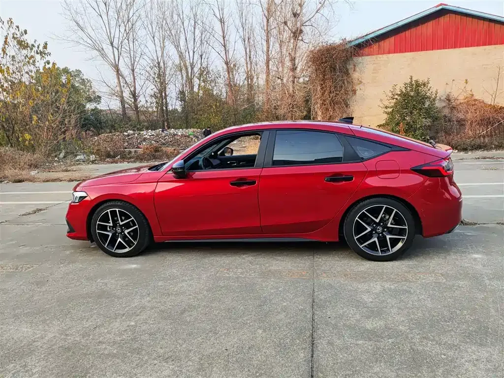 Honda Civic — фото 5