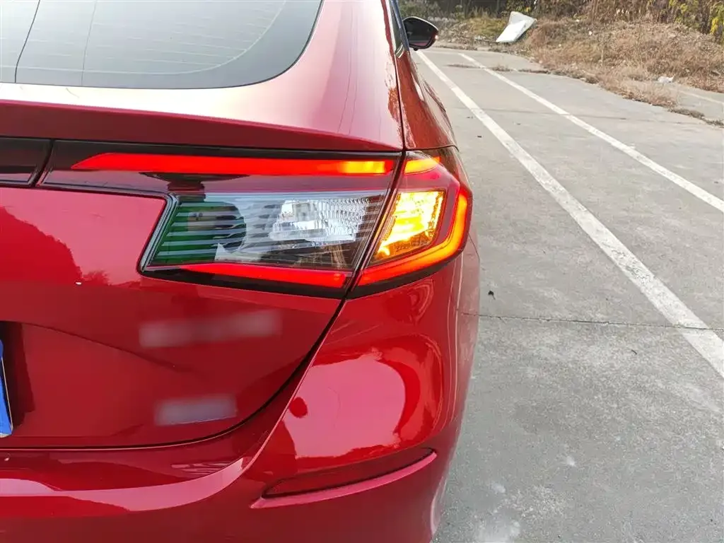 Honda Civic — фото 8
