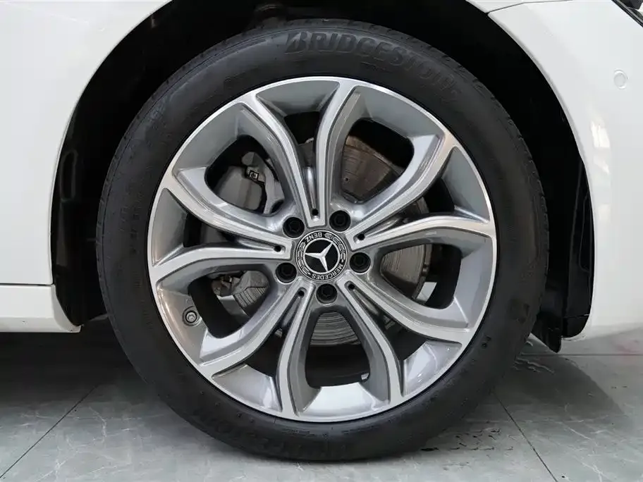 Mercedes-Benz E-Class 2023 из CN, фото 10