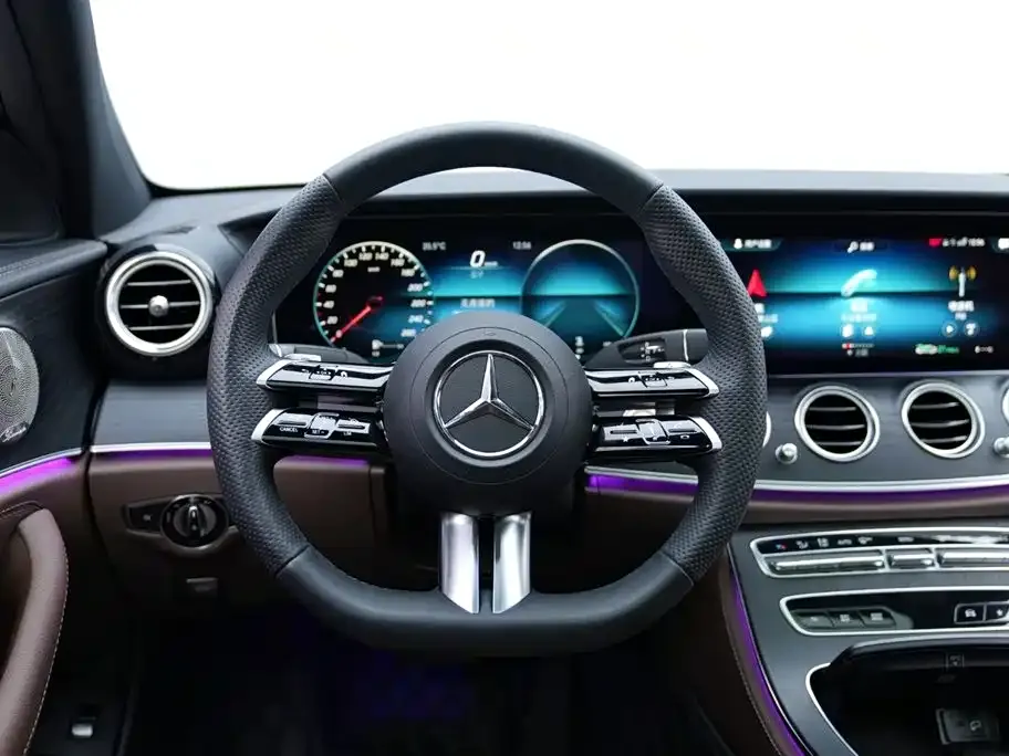 Mercedes-Benz E-Class 2023 из CN, фото 7