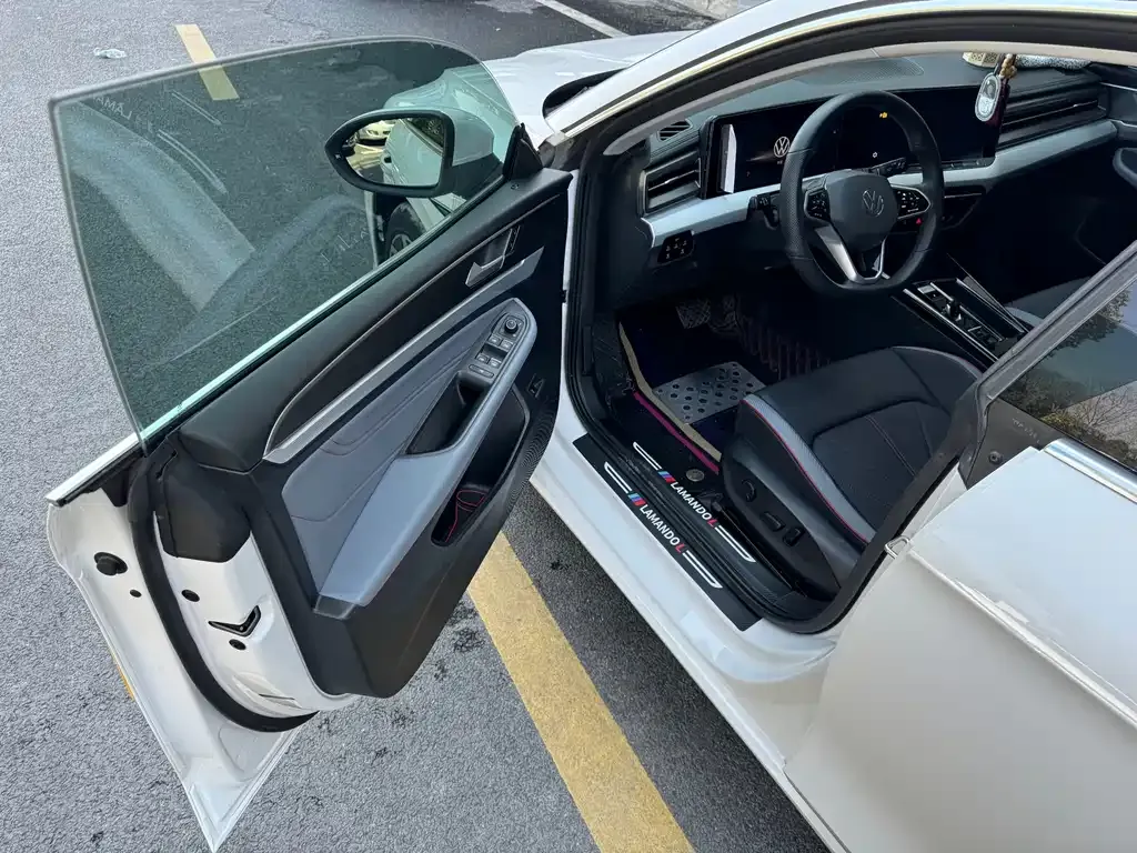 Volkswagen Lamando 2023 из CN, фото 9