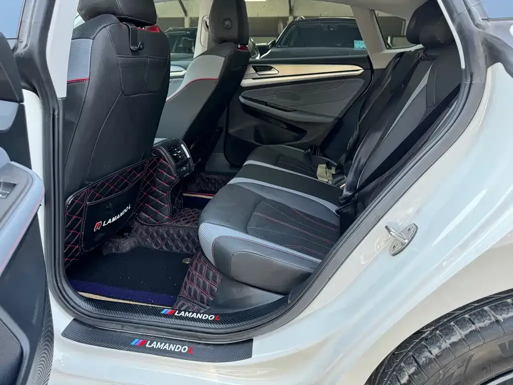 Volkswagen Lamando 2023 из CN, фото 2