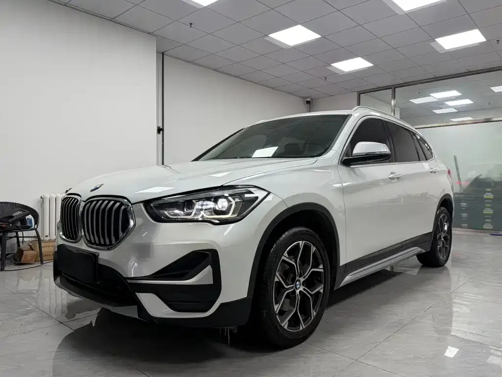 BMW X1 2022 из CN, фото 1