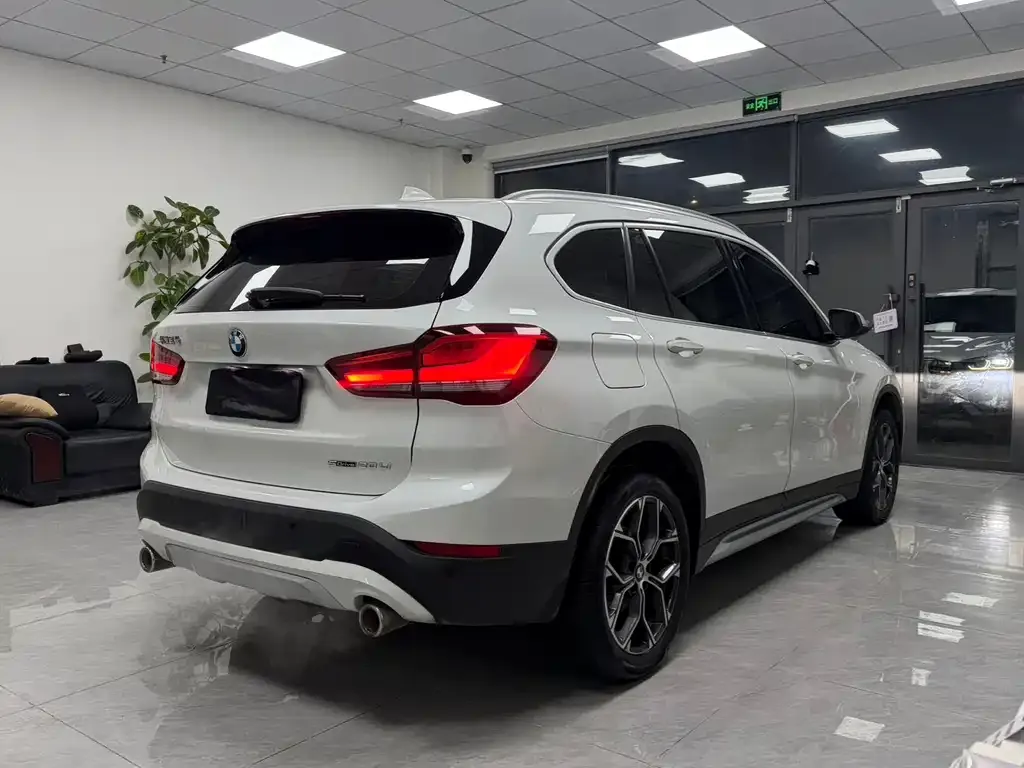 BMW X1 2022 из CN, фото 8