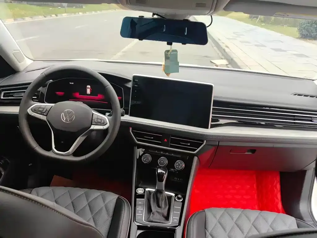 Volkswagen Sagitar 2024 из CN, фото 8
