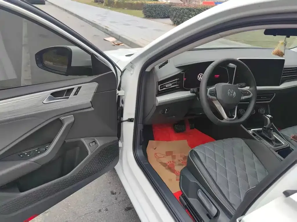 Volkswagen Sagitar 2024 из CN, фото 5