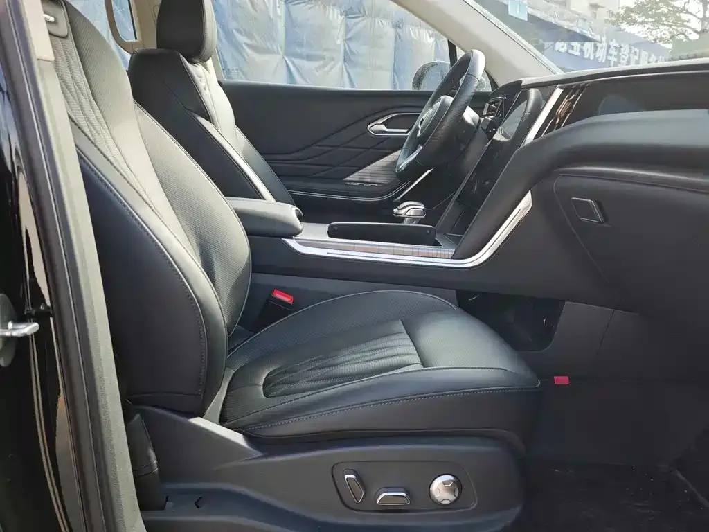 Hongqi HS7 PHEV 2024 из CN, фото 6