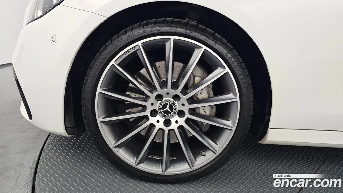 Mercedes-Benz E-Class 2021 из KR, фото 5