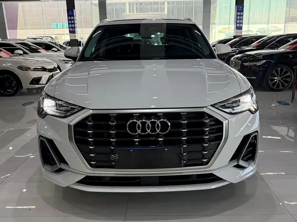 Audi Q3 2022 из CN, фото 4