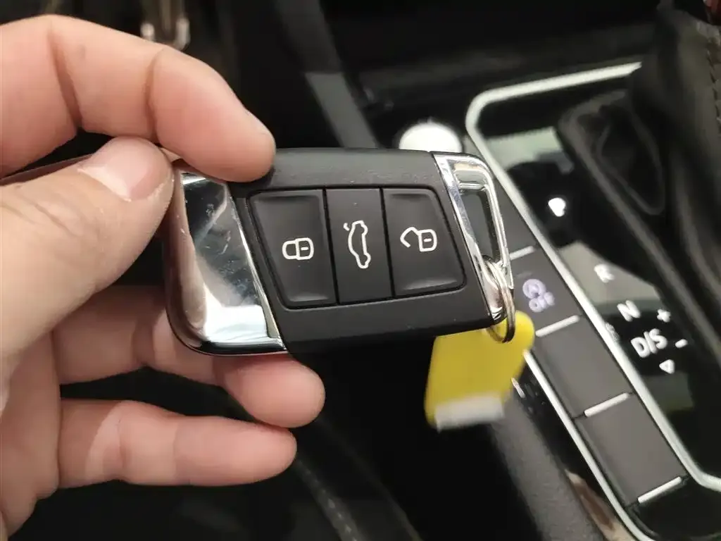Volkswagen CC 2021 из CN, фото 9