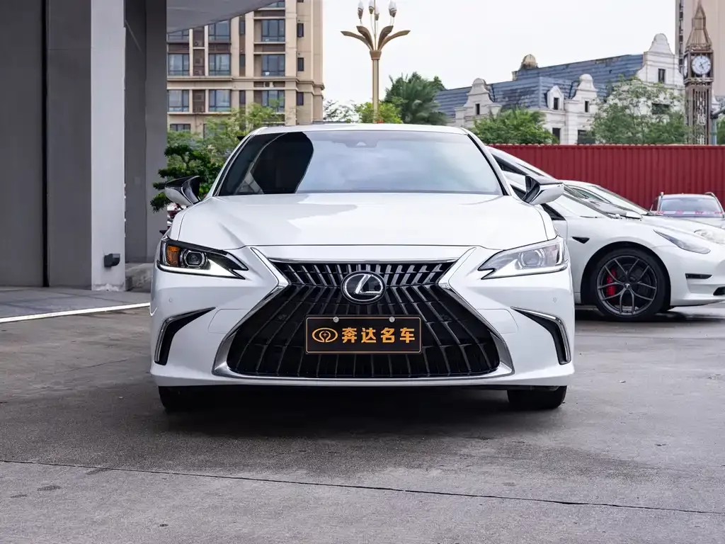 Lexus ES 2024 из CN, фото 5