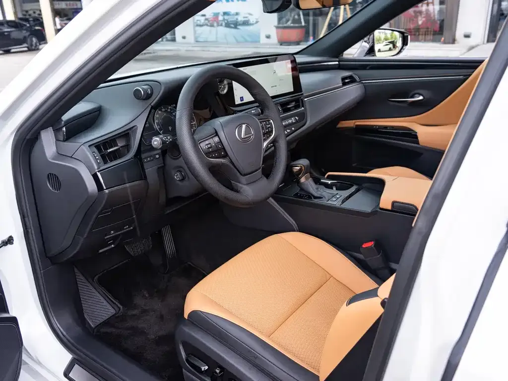 Lexus ES 2024 из CN, фото 4