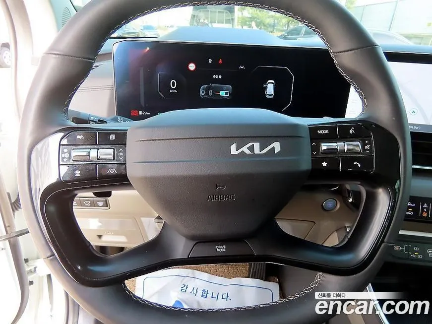 Kia Carnival 2025 из KR, фото 3