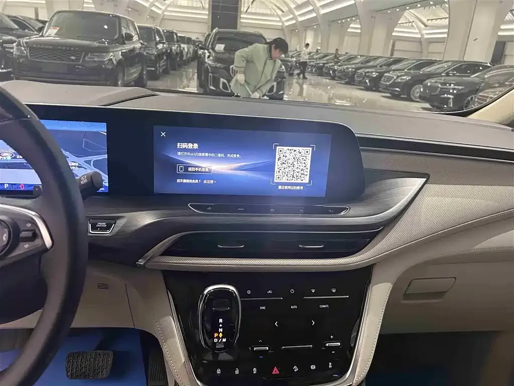 Buick GL8 2024 из CN, фото 9