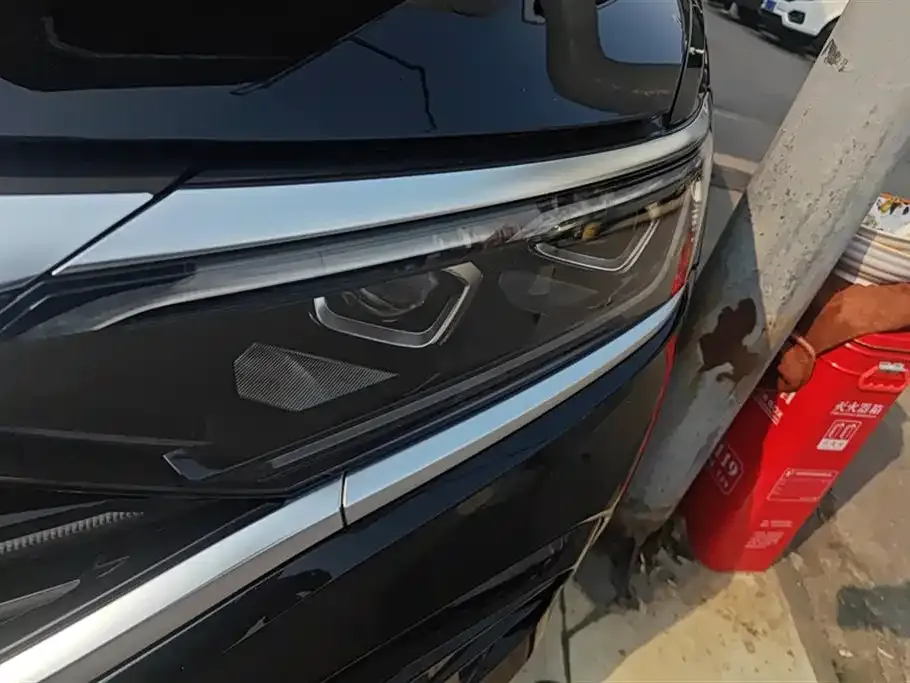 Volkswagen Passat 2023 из CN, фото 2