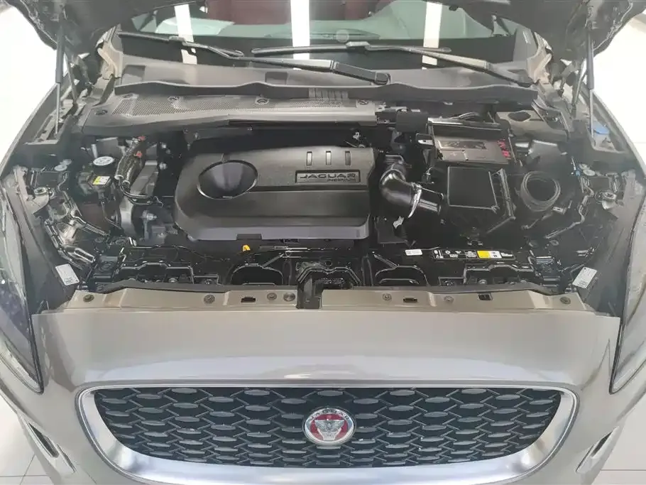 Jaguar E-PACE 2023 из CN, фото 10