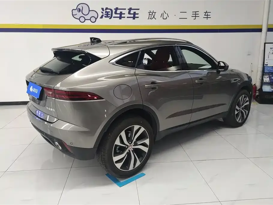Jaguar E-PACE 2023 из CN, фото 3