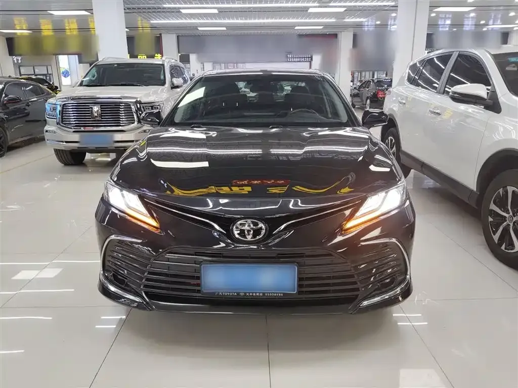 Toyota Camry 2022 из CN, фото 5
