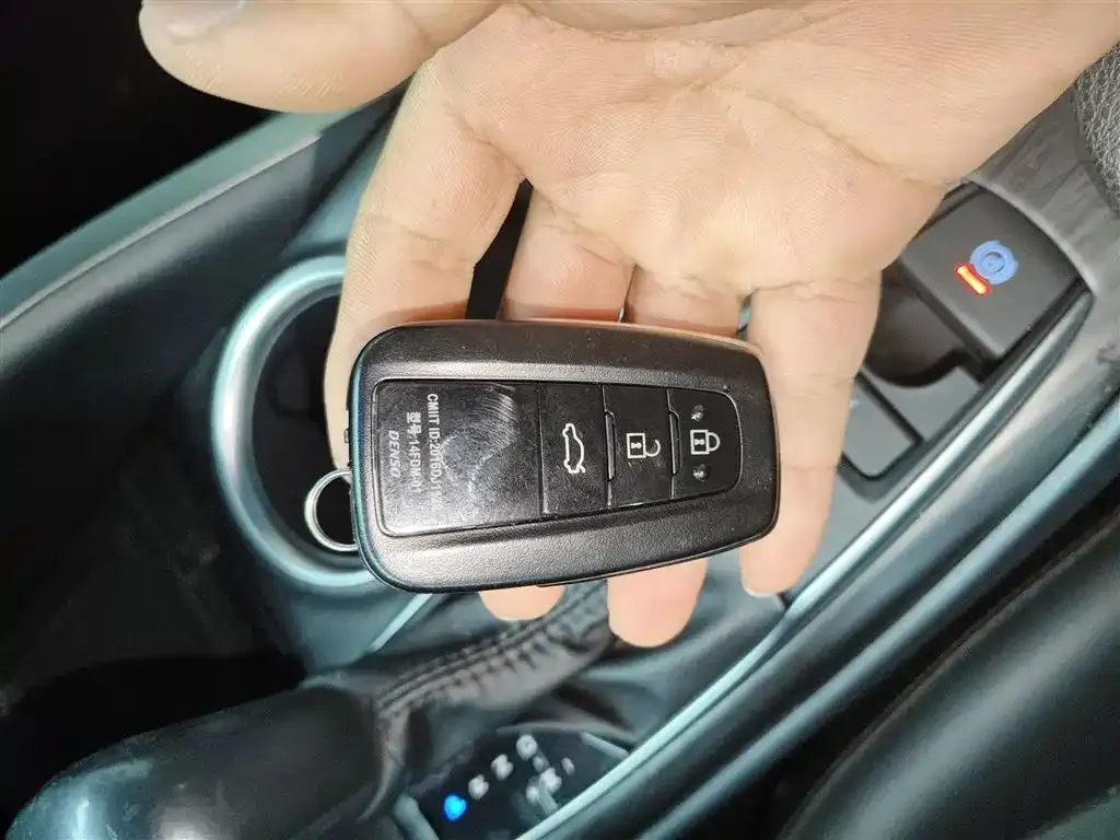 Toyota Camry 2022 из CN, фото 4