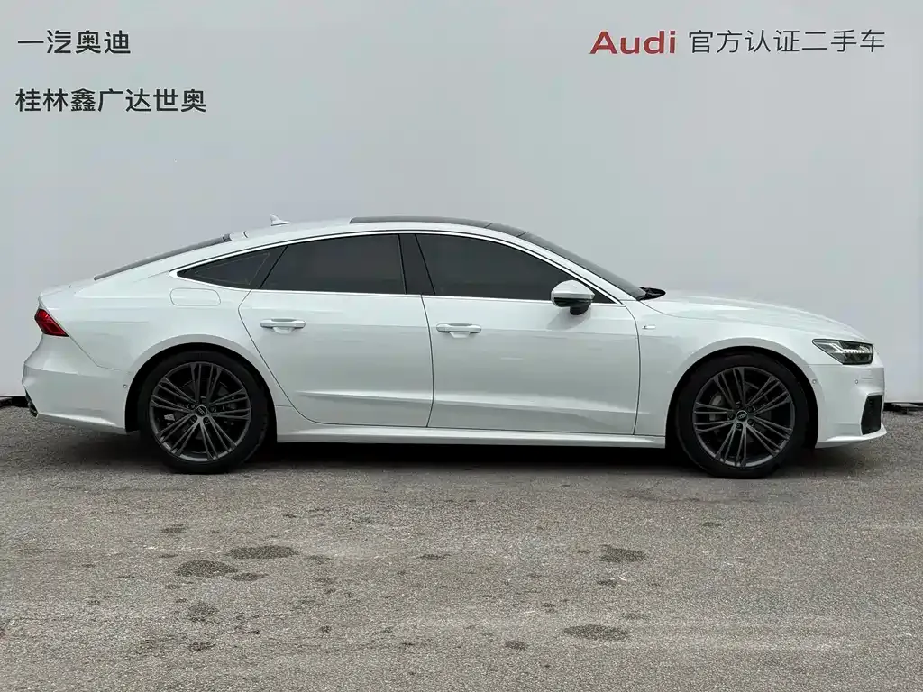 Audi A7 2024 из CN, фото 4