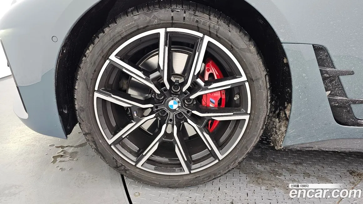 BMW 4-Series 2025 из KR, фото 5
