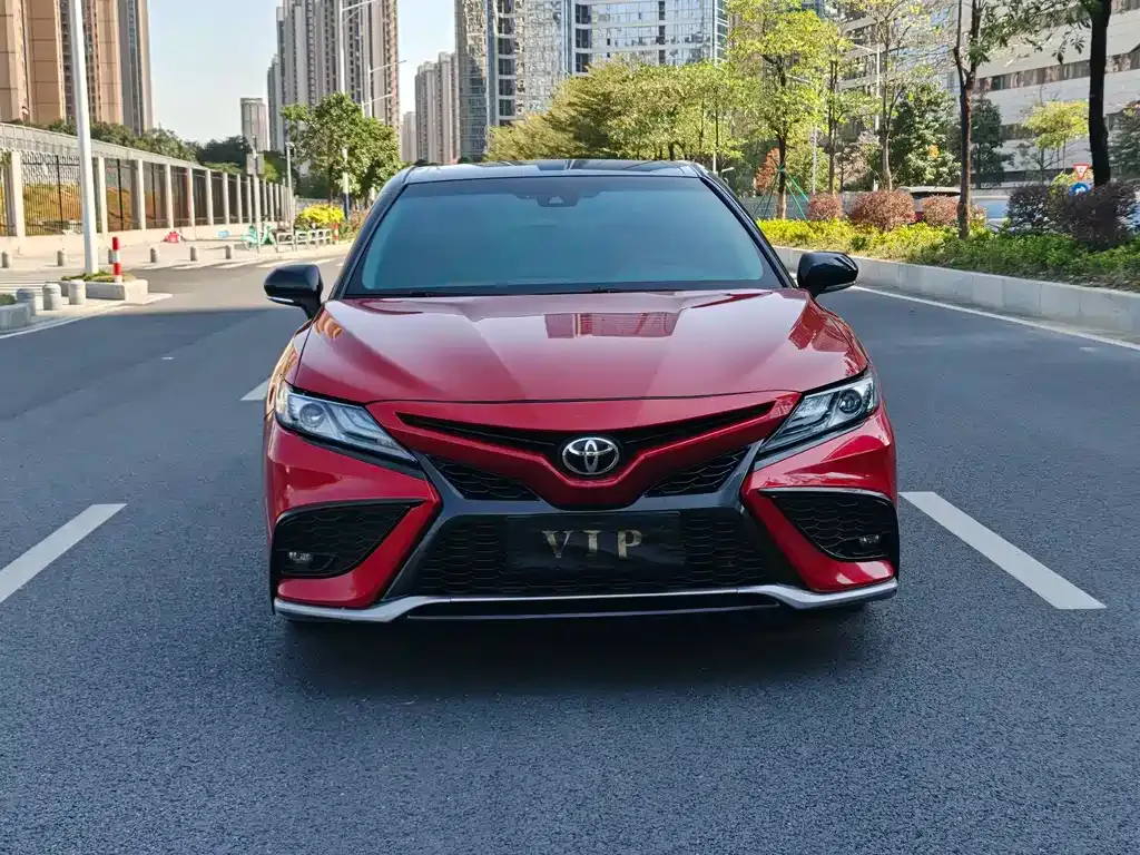 Toyota Camry 2021 из CN, фото 4