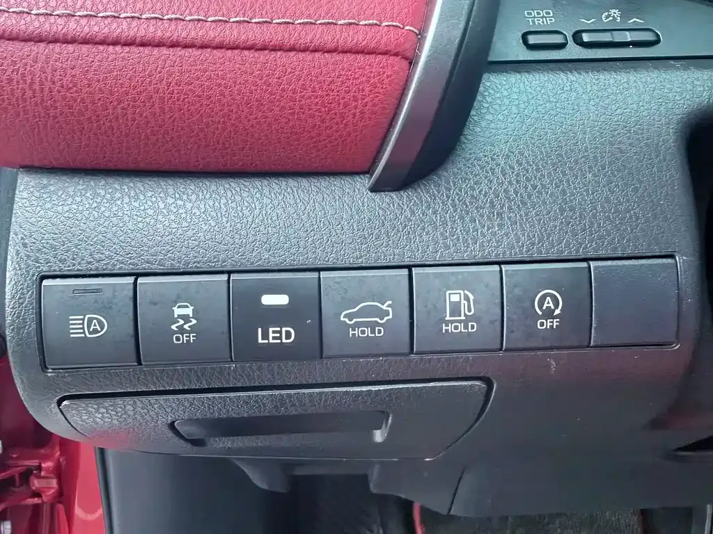 Toyota Camry 2021 из CN, фото 9