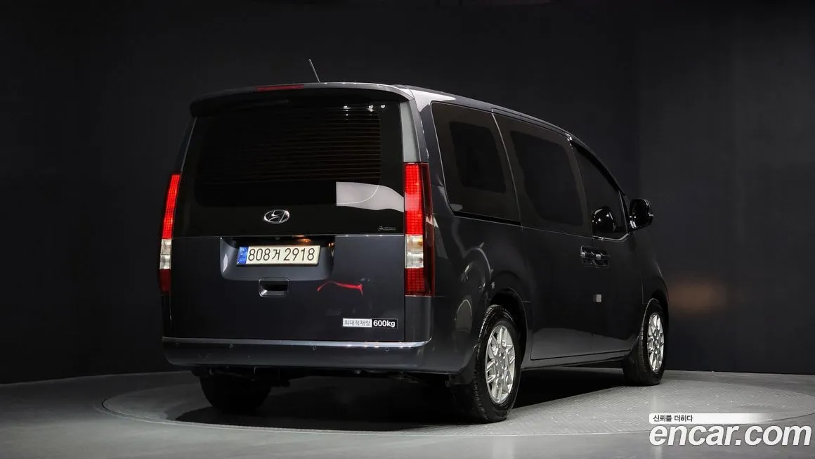 Hyundai Staria 2024 из KR, фото 3