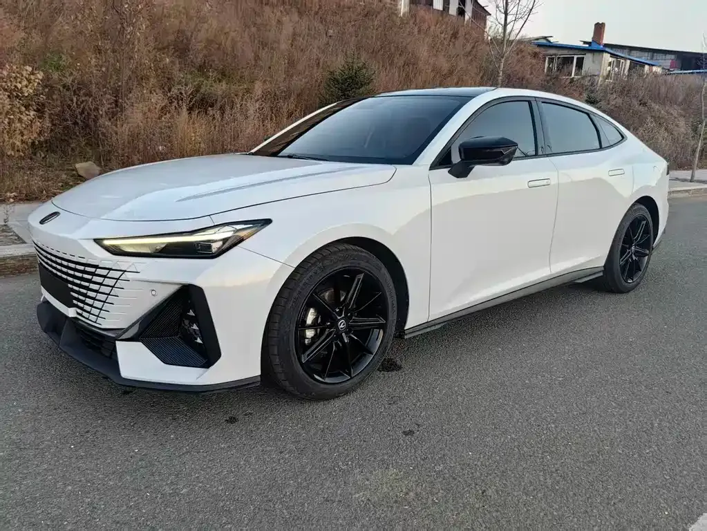 Changan UNI-V 2022 из CN, фото 1