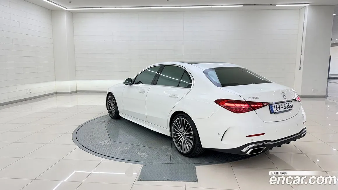 Mercedes-Benz C-Class 2024 из KR, фото 3