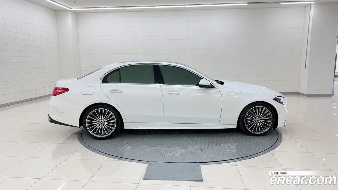 Mercedes-Benz C-Class 2024 из KR, фото 6
