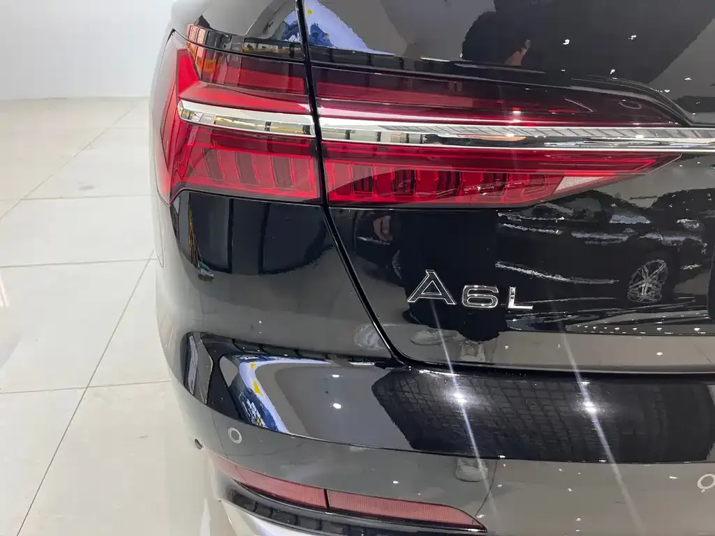Audi A6L 2021 из CN, фото 2